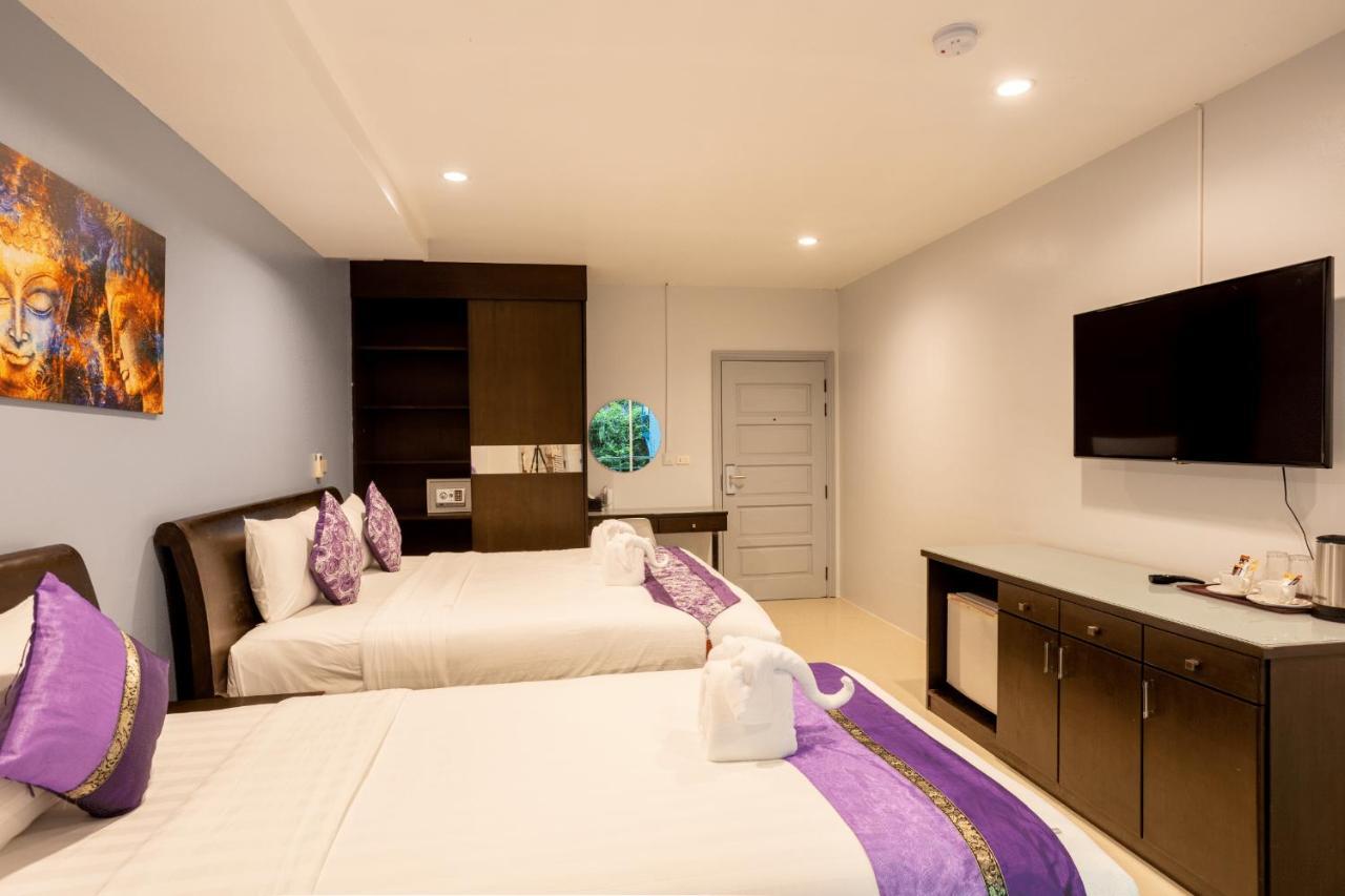 The Great @Patong Hotel Exterior photo