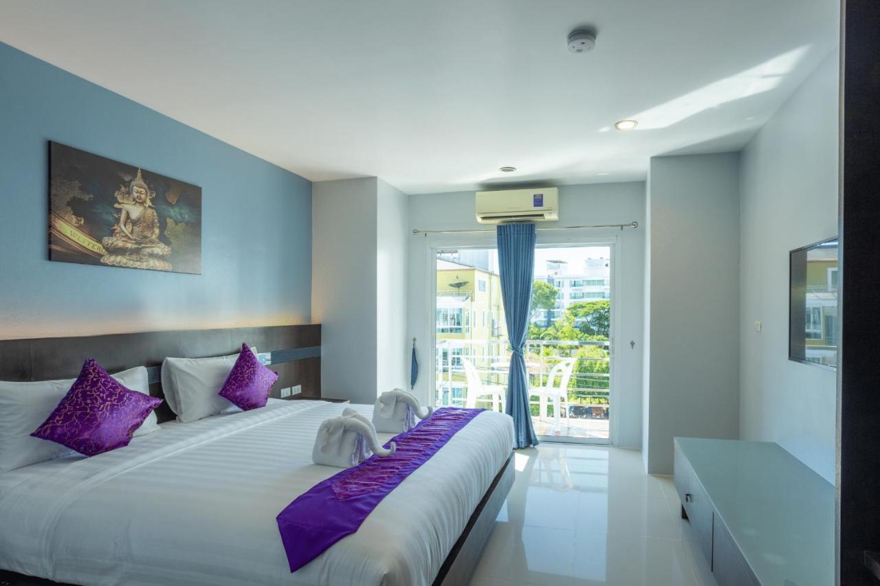 The Great @Patong Hotel Exterior photo